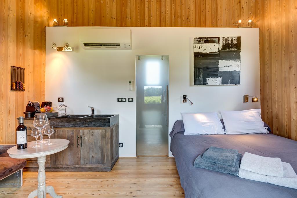 Coup 2 Foudres Bed & Breakfast Saint-Jean-de-Blaignac Ngoại thất bức ảnh