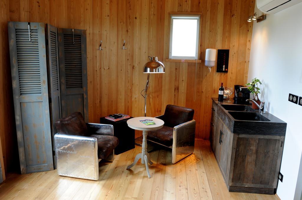 Coup 2 Foudres Bed & Breakfast Saint-Jean-de-Blaignac Ngoại thất bức ảnh