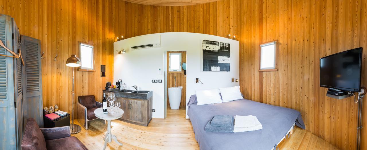 Coup 2 Foudres Bed & Breakfast Saint-Jean-de-Blaignac Ngoại thất bức ảnh